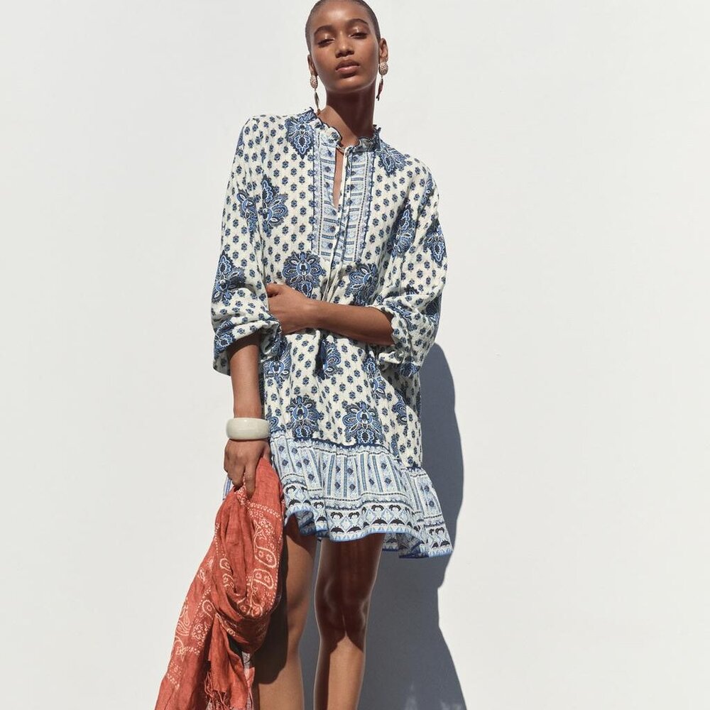 NWT ZARA PRINTED MINI DRESS M, S